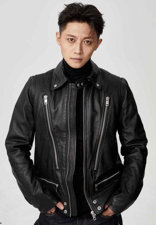 侯雪龙演员生活照